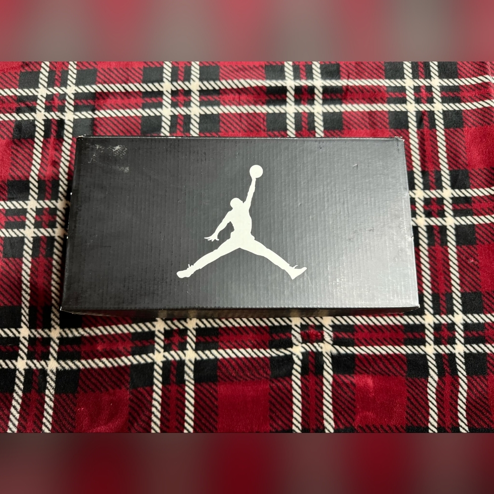 Air Jordan Sandal Box